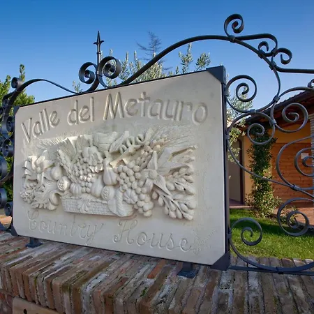 住宿加早餐酒店 Valle Del Metauro 蒙特玛佐里奥梅特