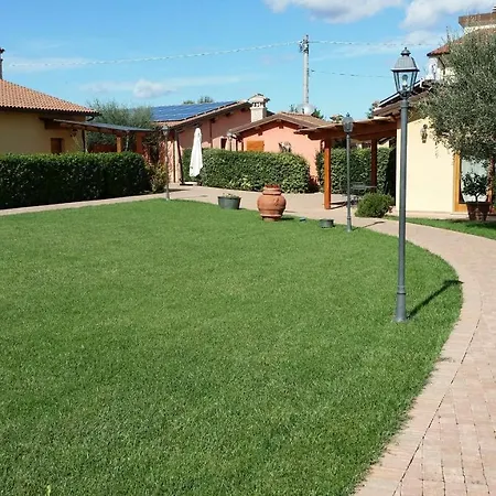 住宿加早餐酒店 Valle Del Metauro