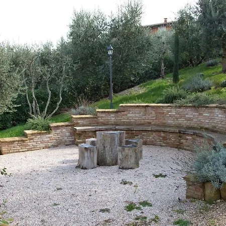 Valle Del Metauro 住宿加早餐酒店 蒙特玛佐里奥梅特