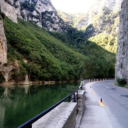 Valle Del Metauro 3*