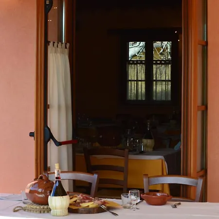 住宿加早餐酒店 Valle Del Metauro 4*